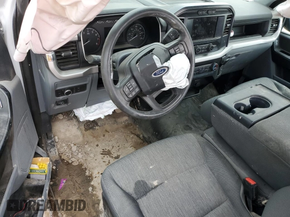 2022 Ford F-150 XL with VIN 1FTMF1EB1NKE34424, listed as a Copart auction lot 43786024 with 27,499 mi miles and Salvage title. Bid and sale history available at DreamBid. Image 8.