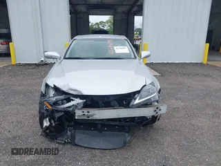 2010 Lexus IS 250 C с VIN JTHFF2C25A2504310, выставлен на аукционе IAAI как лот 42246891 с пробегом 147 636 миль миль и . История ставок и продаж доступна на DreamBid. Изображение 13.