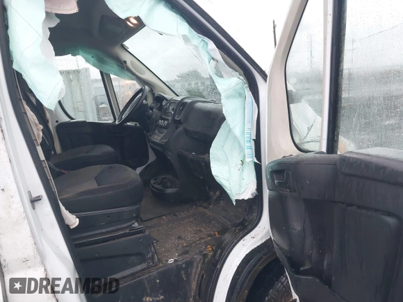 2020 Ram ProMaster Cargo with VIN 3C6TRVDG2LE139671, listed as a IAAI auction lot 41089870 with 64,821 mi miles and . Bid and sale history available at carsss.com. Image 5.