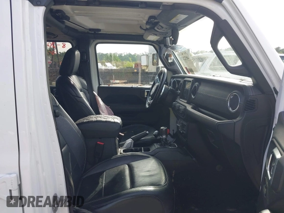 2018 Jeep Wrangler Unlimited Sahara z VIN 1C4HJXEG4JW220092, wystawiony jako IAAI lot #40522478 z przebiegiem 90 529 mil mil oraz . Historia ofert i sprzedaży dostępna na DreamBid. Obrazek 5.