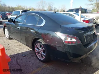 2013 Nissan Maxima 3.5 S with VIN 1N4AA5AP4DC815502, listed as a IAAI auction lot 41971700 with 199,258 mi miles. Bid and sale history available at carsss.com. Image 3.