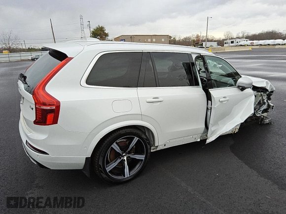 2017 Volvo XC90 R-Design with VIN YV4A22PM8H1145518, listed as a Copart auction lot 81578964 with 68,534 mi miles and Clean Title. Bid and sale history available at carsss.com. Image 3.