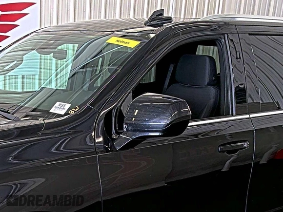 2022 Chevrolet Tahoe LS z VIN 1GNSKMKD7NR129745, wystawiony jako IAAI lot #42566236 z przebiegiem 95 126 mil mil oraz . Historia ofert i sprzedaży dostępna na DreamBid. Obrazek 6.