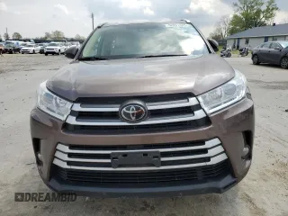 2018 Toyota Highlander SE with VIN 5TDKZRFH5JS276270, listed as a Copart auction lot 52291865 with 177,857 mi miles and Salvage title. Bid and sale history available at DreamBid. Image 5.