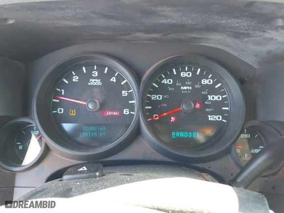 2008 Chevrolet Silverado 1500 Work Truck with VIN 1GCEC19C68Z257588, listed as a IAAI auction lot 41481097 with 194,145 mi miles. Bid and sale history available at carsss.com. Image 7.