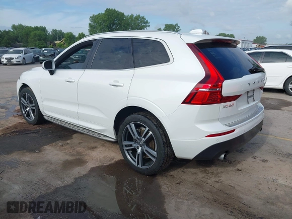 2021 Volvo XC60 Momentum with VIN YV4A22RK8M1696361, listed as a IAAI auction lot 42345602 with 68,574 mi miles and . Bid and sale history available at DreamBid. Image 3.