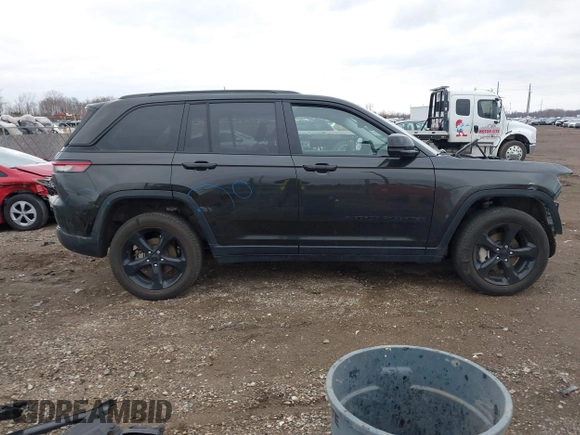 2023 Jeep Grand Cherokee Limited с VIN 1C4RJHBG3P8844297, выставлен на аукционе IAAI как лот 41854660 с пробегом 35 721 миль миль и . История ставок и продаж доступна на DreamBid. Изображение 14.