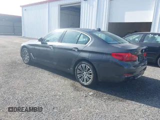 2017 BMW 5 Series 530i xDrive with VIN WBAJA7C33HG905610, listed as a IAAI auction lot 42107300 with 116,301 mi miles and . Bid and sale history available at carsss.com. Image 3.