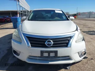 2015 Nissan Altima S with VIN 1N4AL3AP7FN379783, listed as a IAAI auction lot 41673921 with 143,713 mi miles and . Bid and sale history available at DreamBid. Image 12.