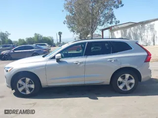 2022 Volvo XC60 Momentum with VIN YV4L12RK2N1052643, listed as a IAAI auction lot 41960135 with 64,280 mi miles. Bid and sale history available at carsss.com. Image 14.