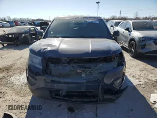 2017 Ford Police Interceptor Utility z VIN 1FM5K8AR5HGC35293, wystawiony jako Copart lot #42462805 z przebiegiem 132 675 mil mil oraz Szkoda całkowita • Salvage title. Historia ofert i sprzedaży dostępna na DreamBid. Obrazek 5.