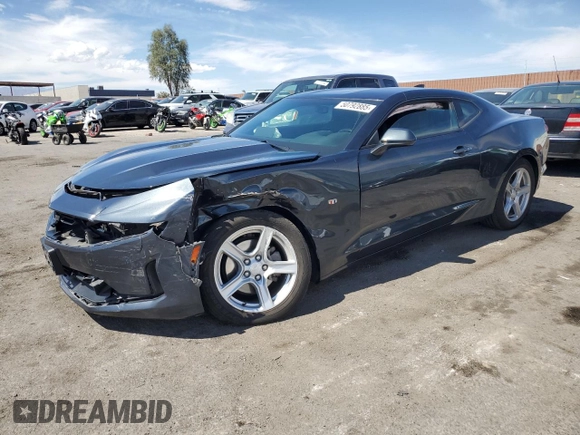2022 Chevrolet Camaro 1LT z VIN 1G1FB1RX0N0121962, wystawiony jako Copart lot #50792885 z przebiegiem 59 681 mil mil oraz Szkoda całkowita • Salvage title. Historia ofert i sprzedaży dostępna na DreamBid. Obrazek 1.