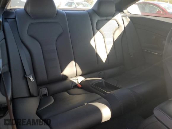 2015 BMW M4 with VIN WBS3R9C55FK330561, listed as a Copart auction lot 40490133 with 65,127 mi miles. Bid and sale history available at carsss.com. Image 10.