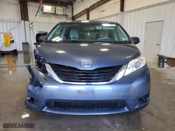 2014 Toyota Sienna LE AAS with VIN 5TDKK3DC8ES459211, listed as a Copart auction lot 50646975 with 96,035 mi miles and Clean Title. Bid and sale history available at carsss.com. Image 5.