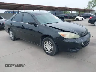 2004 Toyota Camry LE z VIN JTDBE32K640261200, wystawiony jako IAAI lot #42052110 z przebiegiem 251 348 mil mil oraz . Historia ofert i sprzedaży dostępna na DreamBid. Obrazek 1.