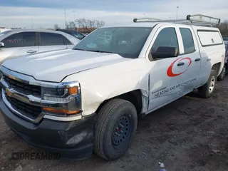 2018 Chevrolet Silverado 1500 Work Truck with VIN 1GCRCNEC2JZ305026, listed as a IAAI auction lot 41635172 with 133,735 mi miles. Bid and sale history available at carsss.com. Image 19.