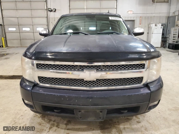 2008 Chevrolet Silverado 1500 LTZ with VIN 1GCEK19YX8Z126520, listed as a Copart auction lot 87890405 with 105,193 mi miles and Salvage Title. Bid and sale history available at carsss.com. Image 5.