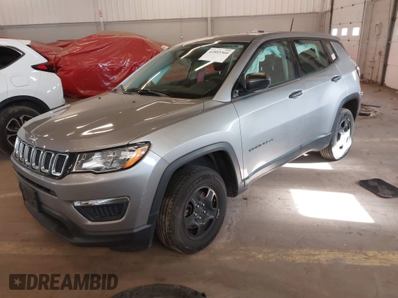 2018 Jeep Compass Sport z VIN 3C4NJDAB6JT179613, wystawiony jako IAAI lot #41893360 z przebiegiem 72 846 mil mil oraz . Historia ofert i sprzedaży dostępna na DreamBid. Obrazek 17.