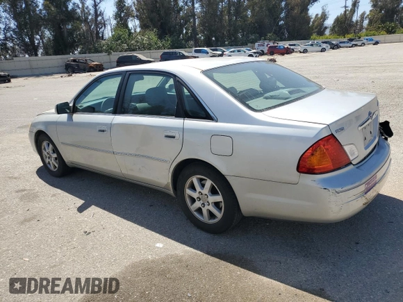 2001 Toyota Avalon XL z VIN 4T1BF28B11U154831, wystawiony jako Copart lot #57131435 z przebiegiem 211 745 mil mil oraz Szkody całkowita. Historia ofert i sprzedaży dostępna na DreamBid. Obrazek 2.
