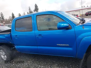 2007 Toyota Tacoma PreRunner с VIN 5TEJU62N77Z469603, выставлен на аукционе IAAI как лот 41357301 с пробегом 125 530 миль миль и . История ставок и продаж доступна на DreamBid. Изображение 13.