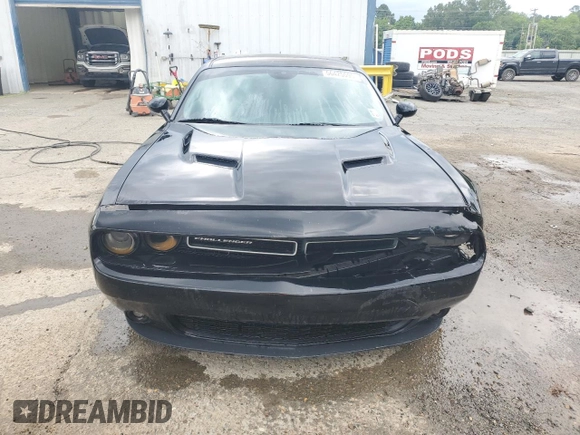 2015 Dodge Challenger SXT Plus z VIN 2C3CDZBG2FH706475, wystawiony jako Copart lot #56425595 z przebiegiem 166 055 mil mil oraz Szkoda całkowita • Salvage title. Historia ofert i sprzedaży dostępna na DreamBid. Obrazek 5.