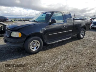 2001 Ford F-150 XL z VIN 1FTRX17W91NB71630, wystawiony jako Copart lot #56583545 z przebiegiem 209 009 mil mil oraz Szkoda całkowita • Salvage title. Historia ofert i sprzedaży dostępna na DreamBid. Obrazek 1.