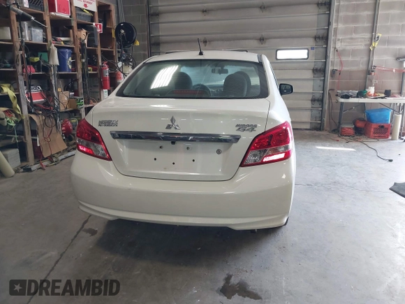2019 Mitsubishi Mirage ES z VIN ML32F3FJ1KHF12997, wystawiony jako IAAI lot #42060181 z przebiegiem 89 393 mil mil oraz . Historia ofert i sprzedaży dostępna na DreamBid. Obrazek 17.
