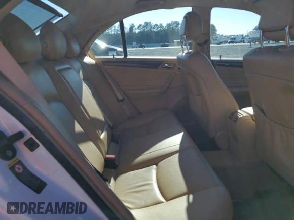 2001 Mercedes-Benz C 230/260/280/320 с VIN WDBRF61J51F116503, выставлен на аукционе Copart как лот 89135335 с пробегом 132 412 миль миль и Списание • Salvage title. История ставок и продаж доступна на DreamBid. Изображение 10.