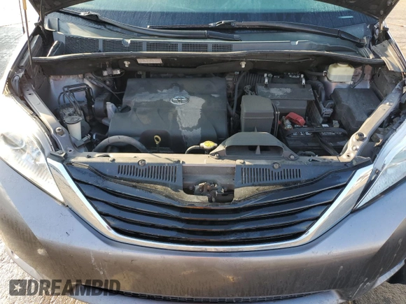 2014 Toyota Sienna LE AAS with VIN 5TDKK3DC8ES517561, listed as a Copart auction lot 86393114 with 212,231 mi miles and Clean Title. Bid and sale history available at DreamBid. Image 12.