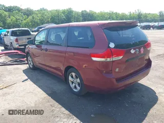 2012 Toyota Sienna with VIN 5TDZK3DC2CS193258, listed as a IAAI auction lot 42550843 with 158,761 mi miles and . Bid and sale history available at DreamBid. Image 3.