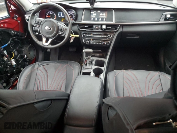 2018 Kia Optima LX z VIN 5XXGT4L38JG215290, wystawiony jako Copart lot #52814095 z przebiegiem 105 495 mil mil oraz Szkoda całkowita • Salvage title. Historia ofert i sprzedaży dostępna na DreamBid. Obrazek 8.