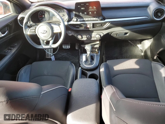 2021 Kia Forte GT-Line z VIN 3KPF34AD0ME388791, wystawiony jako Copart lot #46462945 z przebiegiem 56 346 mil mil oraz Szkoda całkowita • Salvage title. Historia ofert i sprzedaży dostępna na DreamBid. Obrazek 8.