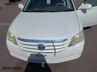 2005 Toyota Avalon XL with VIN 4T1BK36BX5U047867, listed as a IAAI auction lot 41895703 with NaN miles. Bid and sale history available at carsss.com. Image 6.