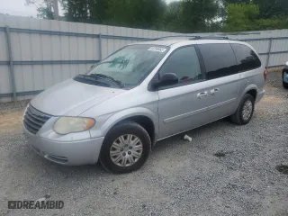 2007 Chrysler Town & Country LWB LX with VIN 2A8GP44R27R331052, listed as a Copart auction lot 54336965 with 233,929 mi miles and Clean Title. Bid and sale history available at carsss.com. Image 1.