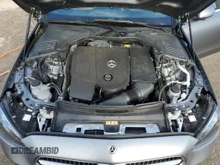 2022 Mercedes-Benz C 300 z VIN W1KAF4GB0NR052075, wystawiony jako Copart lot #73890784 z przebiegiem Nie podano mil oraz Nie do naprawy • Non repairable. Historia ofert i sprzedaży dostępna na DreamBid. Obrazek 11.