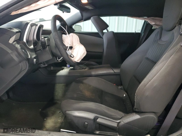 2013 Chevrolet Camaro LS with VIN 2G1FE1E39D9105046, listed as a Copart auction lot 88270445 with 165,476 mi miles and Salvage Title. Bid and sale history available at carsss.com. Image 7.
