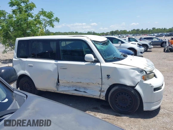 2006 Scion xB z VIN JTLKT324X64071455, wystawiony jako IAAI lot #42280653 z przebiegiem 216 297 mil mil oraz . Historia ofert i sprzedaży dostępna na DreamBid. Obrazek 13.