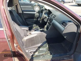 2012 Volkswagen Passat SE z VIN 1VWBH7A32CC074412, wystawiony jako IAAI lot #41805569 z przebiegiem 216 762 mil mil oraz . Historia ofert i sprzedaży dostępna na DreamBid. Obrazek 5.