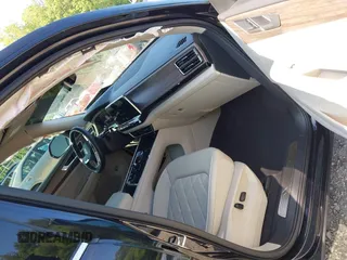 2024 Volkswagen Atlas SEL Premium R-Line with VIN 1V2FR2CA2RC598392, listed as a IAAI auction lot 42418130 with 5,007 mi miles and . Bid and sale history available at DreamBid. Image 5.