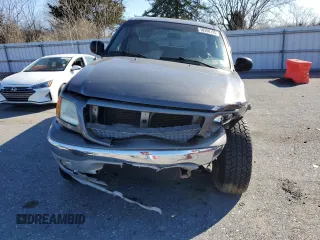 2004 Ford F-150 XL with VIN 2FTRX18W74CA39541, listed as a Copart auction lot 50390125 with Not provided miles and Salvage title. Bid and sale history available at DreamBid. Image 5.