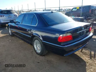 2001 BMW 7 Series 740iL with VIN WBAGH83401DP20636, listed as a IAAI auction lot 41646017 with 60,098 mi miles. Bid and sale history available at carsss.com. Image 3.