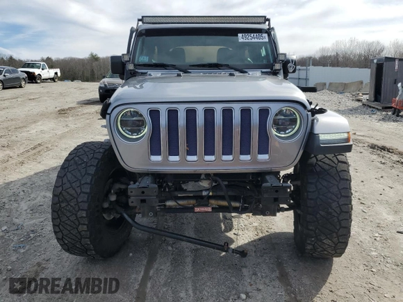 2018 Jeep Wrangler Unlimited Sahara z VIN 1C4HJXEG4JW285606, wystawiony jako Copart lot #49254405 z przebiegiem 57 148 mil mil oraz Szkoda całkowita • Salvage title. Historia ofert i sprzedaży dostępna na DreamBid. Obrazek 5.