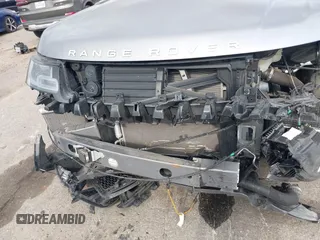 2020 Land Rover Range Rover Sport HSE z VIN SALWR2RK6LA734004, wystawiony jako IAAI lot #42163464 z przebiegiem 40 271 mil mil oraz . Historia ofert i sprzedaży dostępna na DreamBid. Obrazek 6.