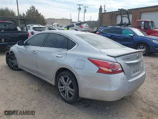 2013 Nissan Altima 3.5 SL with VIN 1N4BL3AP5DC162522, listed as a IAAI auction lot 41684332 with 161,423 mi miles. Bid and sale history available at carsss.com. Image 3.