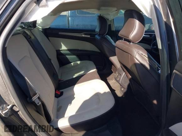 2019 Ford Fusion SE with VIN 3FA6P0HD2KR251012, listed as a IAAI auction lot 40626475 with 60,596 mi miles and . Bid and sale history available at DreamBid. Image 8.