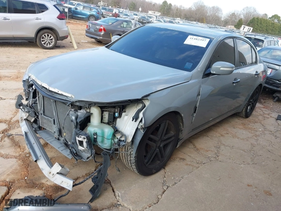 2011 Hyundai Genesis with VIN KMHGC4DF9BU121998, listed as a IAAI auction lot 41482397 with 161,494 mi miles. Bid and sale history available at carsss.com. Image 17.