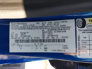 2019 Ford Fiesta SE with VIN 3FADP4BJ4KM160172, listed as a IAAI auction lot 41054213 with 71,147 mi miles. Bid and sale history available at carsss.com. Image 9.
