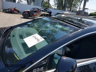 2024 Mercedes-Benz EQE 350 z VIN W1KEG1CB4RF053238, wystawiony jako IAAI lot #42164558 z przebiegiem 570 mil mil oraz . Historia ofert i sprzedaży dostępna na DreamBid. Obrazek 20.