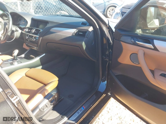 2017 BMW X4 M40i with VIN 5UXXW7C54H0U25941, listed as a IAAI auction lot 41366060 with 68,784 mi miles. Bid and sale history available at carsss.com. Image 5.