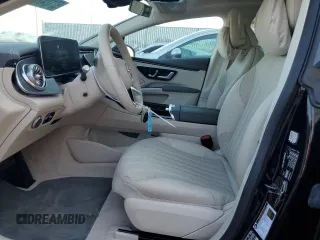 2022 Mercedes-Benz EQS with VIN W1KCG2DB9NA019296, listed as a Copart auction lot 52124734 with 4,651 mi miles. Bid and sale history available at carsss.com. Image 7.